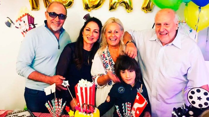 Gloria y Emilio Estefan, celebran el cumpleaños 6 de su nieto Sasha