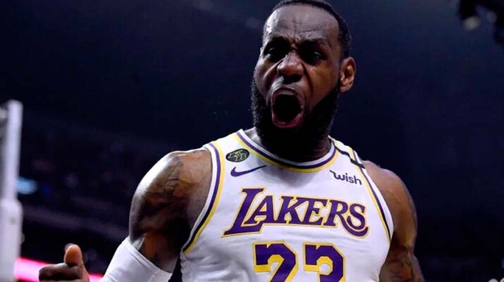 LeBron James estuvo a punto de jugar en la NFL