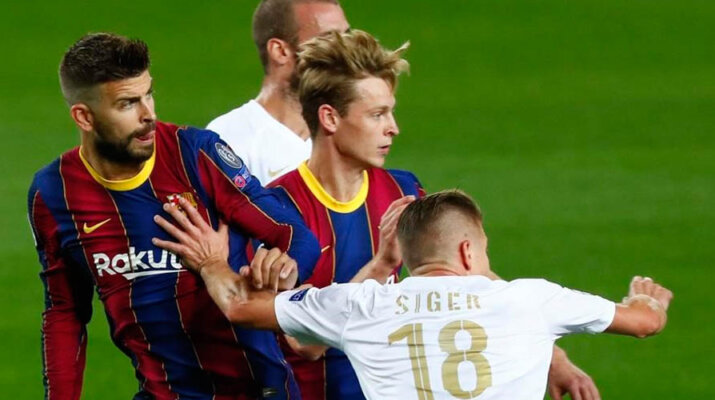 El Barça amplía los contratos de Ter Stegen, Lenglet, De Jong y Piqué