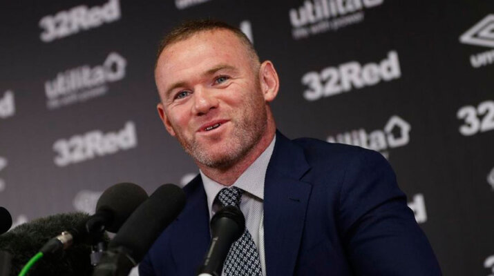 Rooney cuelga las botas y se centra en el banquillo del Derby County