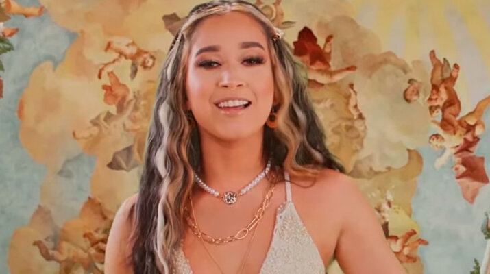 "MENTIRA" el nuevo sencillo de María Pino