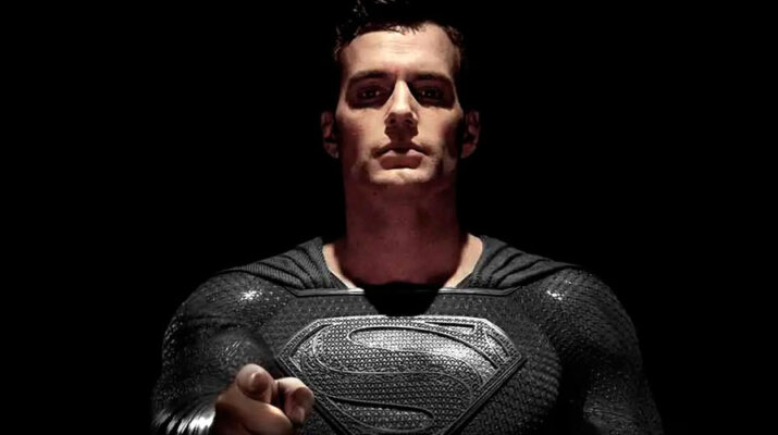 La razón por la que Superman lleva un traje negro