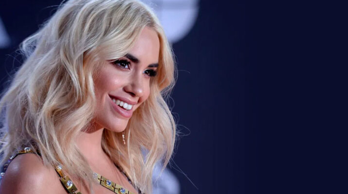 Lali Espósito lució su nuevo look con un conjunto deportivo y causó furor en las redes