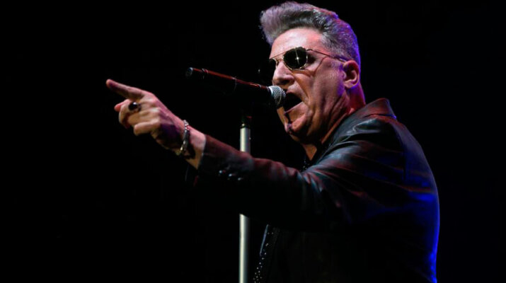 LOQUILLO abre las puertas de la Alhambra al más puro rock and roll en el `1001 Músicas´