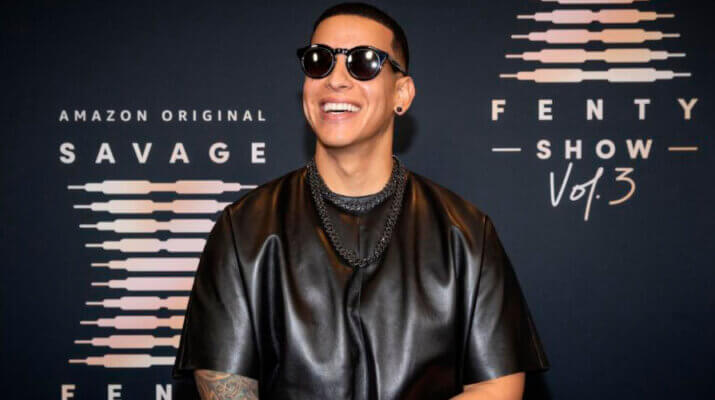 Daddy Yankee se presenta en el Savage X Fenty Show Vol. 3 de Rihanna