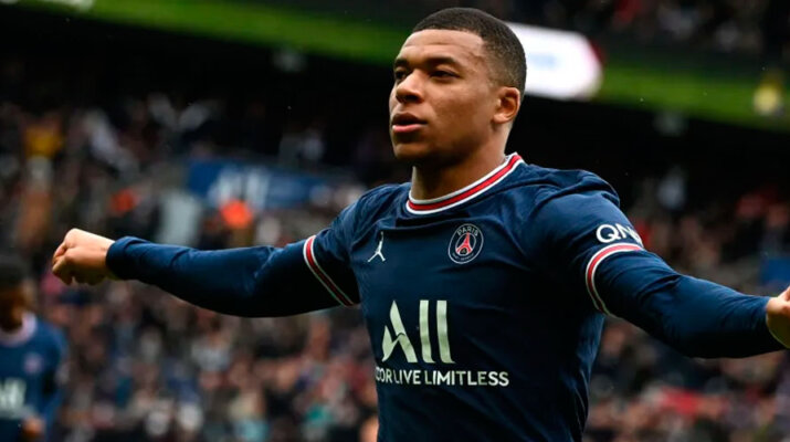 PSG y un intento desesperado para la renovación de Mbappé