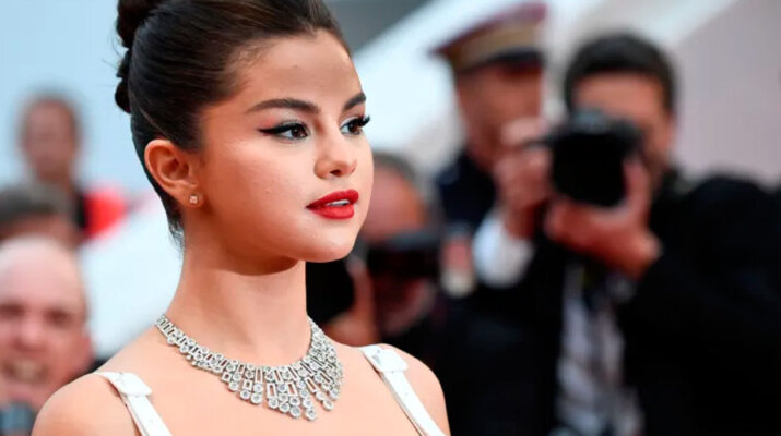 Selena Gómez responde tajante a quienes critican su peso