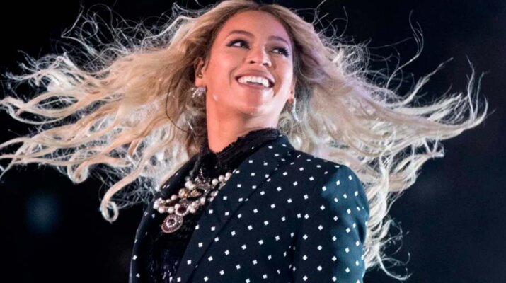 Beyoncé anuncia nuevo álbum en el Super Bowl LVIII