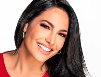 Alejandra Oraa, portada en DMH Magazine®