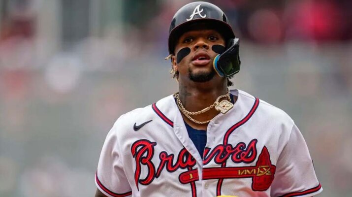 Ronald Acuña Jr. cobrará más de $12 millones de dólares sin jugar en lo que resta de temporada