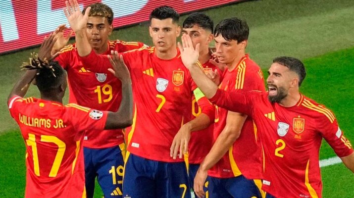 España agobió a Italia y ya está clasificada a los octavos de la Eurocopa 2024