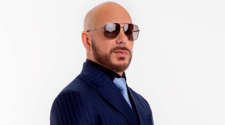 Pitbull encabezará la presentación de Medio Tiempo del 2024 AT&T WNBA All-Star Game