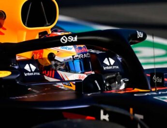 Sergio 'Checo' Pérez negó la existencia de cláusulas de rendimiento en su nuevo contrato con Red Bull