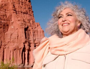 Amanda Miguel conecta su música con los impresionantes paisajes de Argentina en su nuevo video musical