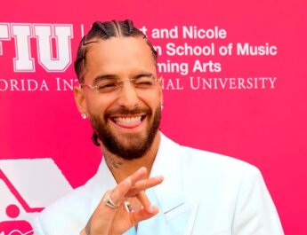 Maluma sorprende a su pareja regalándole un Porsche de lujo