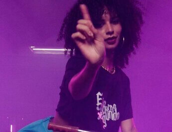 El Barrio Segundo Lanza Un Poderoso Llamado Social con Su Nuevo Tema "Para los Pensantes"