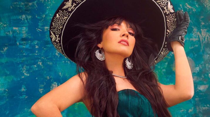 Lupita Infante, se une a la 4ª Posada Anual de Comedia y Recolección de Juguetes para niños necesitados esta temporada Navideña