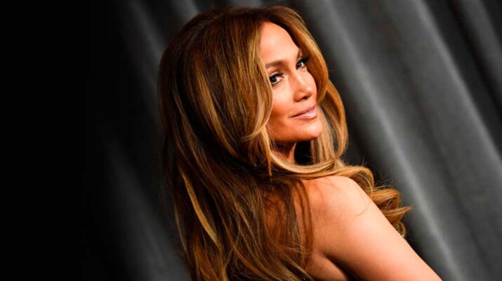Aseguran que Jennifer Lopez está frustrada por no poder vender su mansión