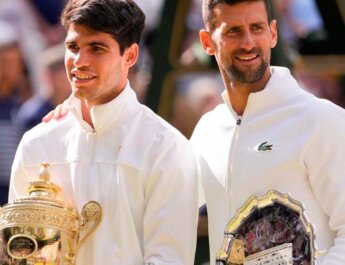 Novak Djokovic advierte que Carlos Alcaraz podría romper sus récords