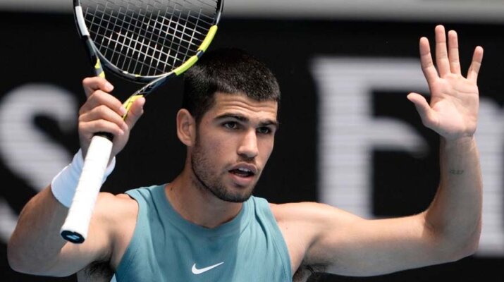 Carlos Alcaraz se mete en tercera ronda tras barrer a Yoshihito Nishioka en Australia