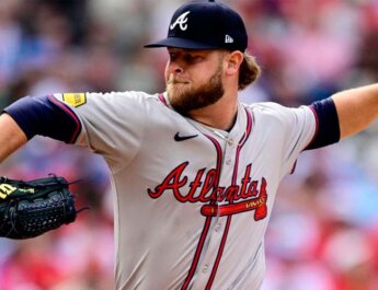 Lanzador de Mets lanza dardo contra fanáticos de Yankees: “No entienden de béisbol”