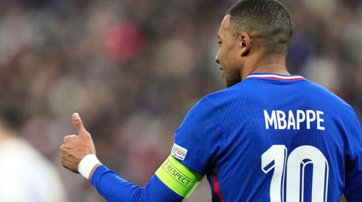 Divertida reacción de Kylian Mbappé al conocer su estatua de cera: “¡Soy yo!”