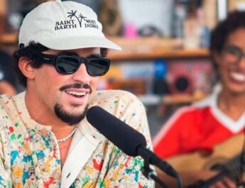 Bad Bunny estrena su Tiny Desk y continúa homenajeando a Puerto Rico