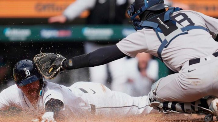 Yankees cayeron 6-2 ante los Detroit Tigers en un gélido encuentro