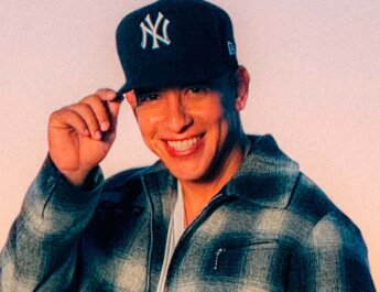 DY sella su regreso por la puerta grande: "Sonríele" debuta #1 en YouTube en 9 países