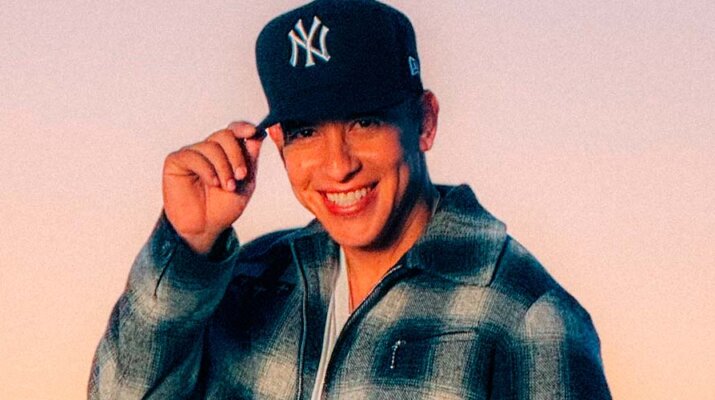 DY sella su regreso por la puerta grande: "Sonríele" debuta #1 en YouTube en 9 países