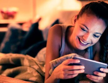 Los riesgos ocultos de ver videos a velocidades rápidas