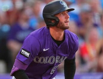 Los Yankees consiguen a su tercera base: Ryan McMahon llega Nueva York