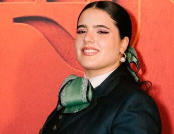 Camila Fernández se consolida con ‘LA FERNÁNDEZ’: un álbum lleno de fuerza, emociones y raíz mexicana