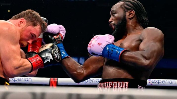Floyd Mayweather gana enorme apuesta tras la derrota del Canelo Álvarez