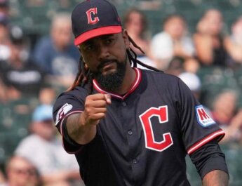 Lanzador dominicano Emmanuel Clase sería expulsado permanentemente de MLB por apuestas ilegales