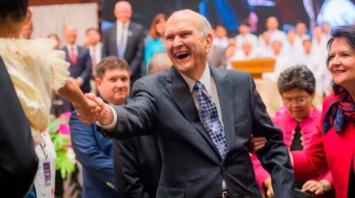 Recordando la vida del líder mundial de la fe Russell M. Nelson