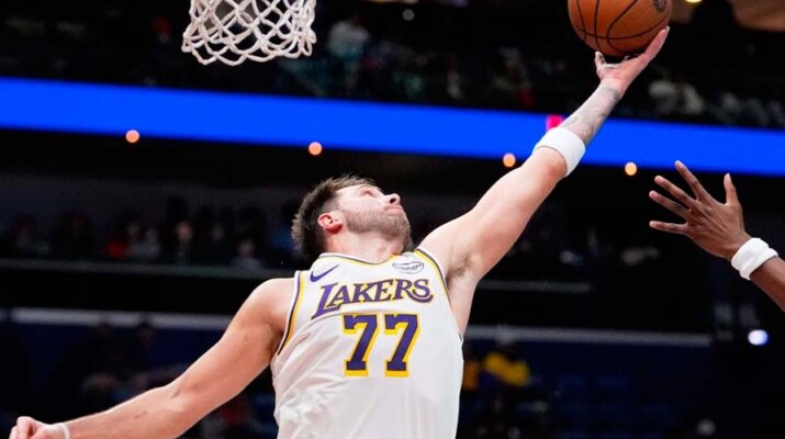 Lakers despiden a Joey y Jesse Buss tras multimillonaria venta del equipo