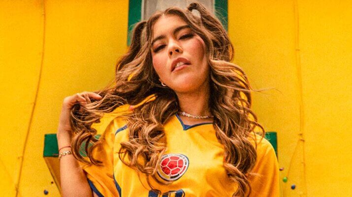 Karen Lizarazo enciende la navidad con la versión vallenata de “DICIEMBRE”