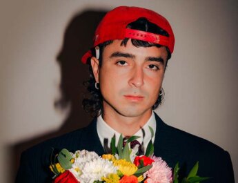 Pink Pablo le canta a un amor en “OH OH”, una canción sobre lo que no fue