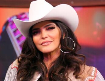 Ana Bárbara anuncia su retiro temporal de la música este 2026