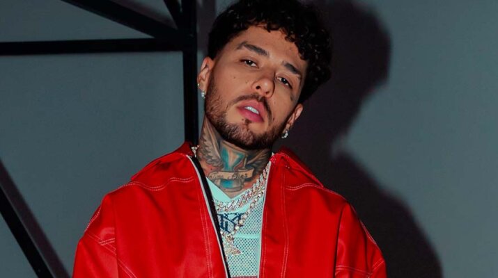 DALEX presenta "Red Room", un EP íntimo y sensual que refleja su presente artístico