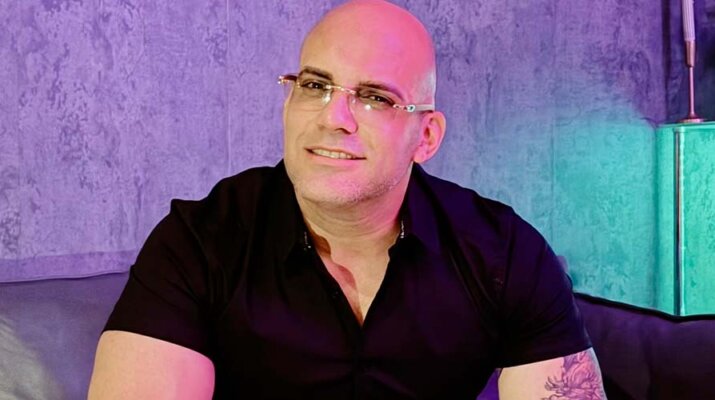 Luis Joan Navarro: evolución estratégica y liderazgo en la escena LGBTQ+ de Los Ángeles