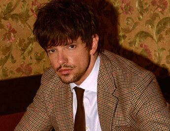 Lasso inicia una nueva era con “p0rn0grafía”