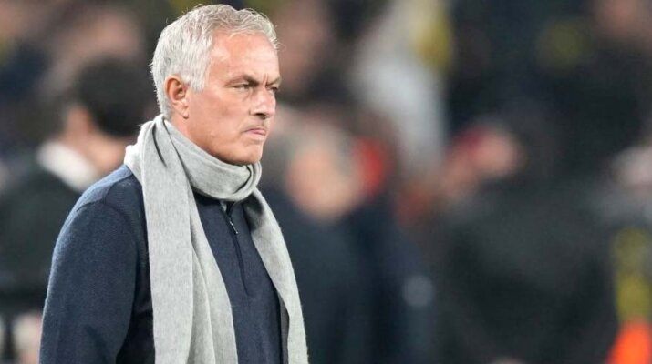 Mourinho confirma su regreso al Real Madrid con un video de felicitación a Florentino Pérez