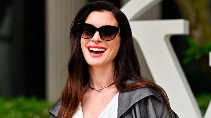 Anne Hathaway confirma que está embarazada a los 43 años