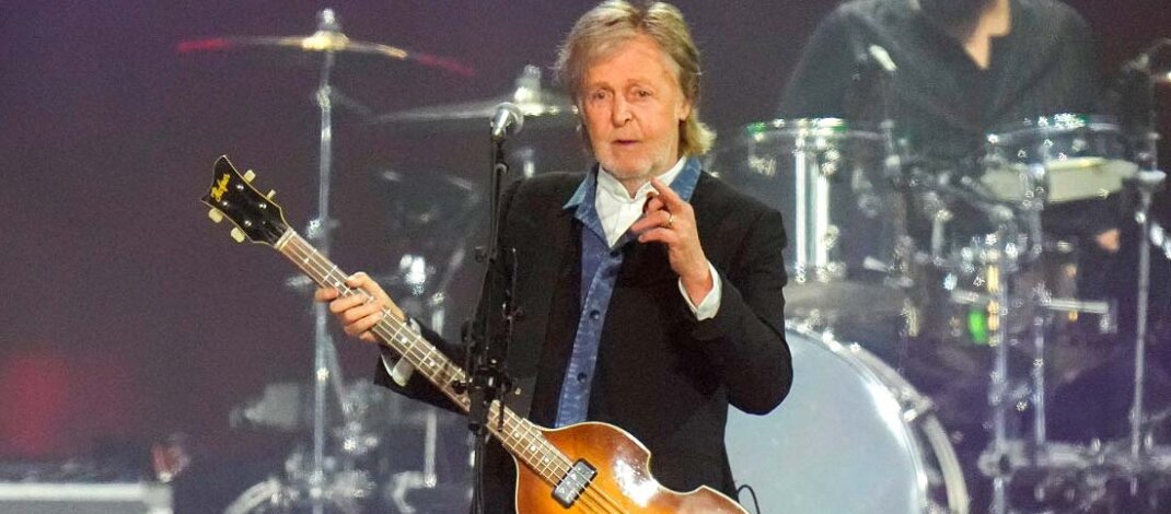 Paul McCartney interpretó “I Want to Hold Your Hand” en la boda de Taylor Swift