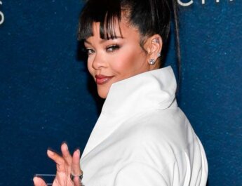 Rihanna baila con su ahijada al ritmo del “Dai Dai” de Shakira