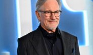 Steven Spielberg rinde homenaje a Sam Neill: “Nunca será olvidado”
