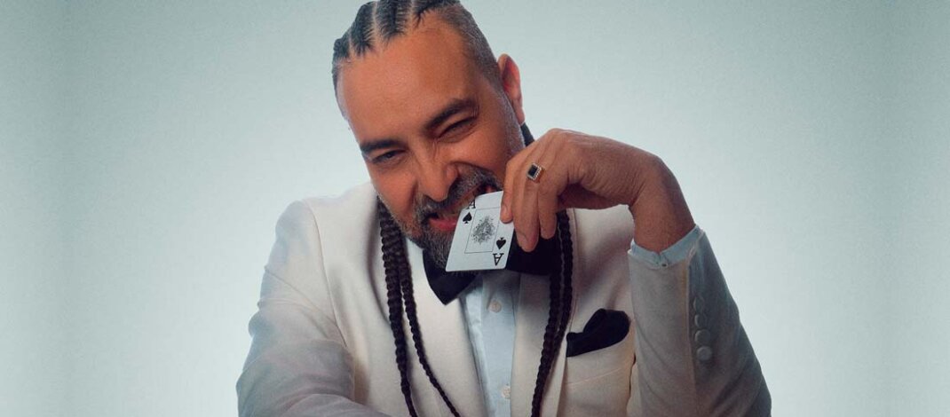 Alain Pérez le canta a ese amor  que deja huella y nunca se olvida