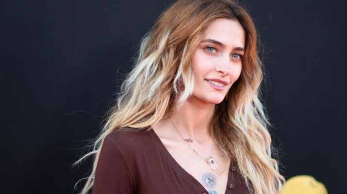 Paris Jackson exige que el patrimonio de su padre, Michael Jackson, devuelva casi $3 millones de dólares